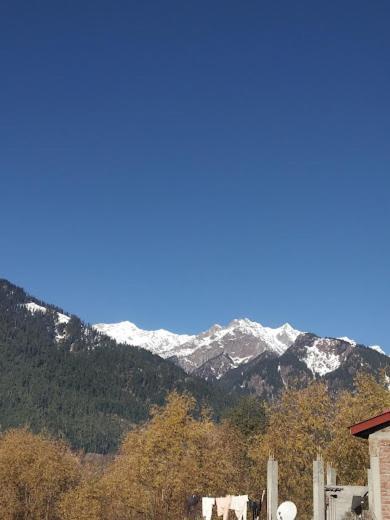 Hotel Devlok Inn Manāli Екстериор снимка